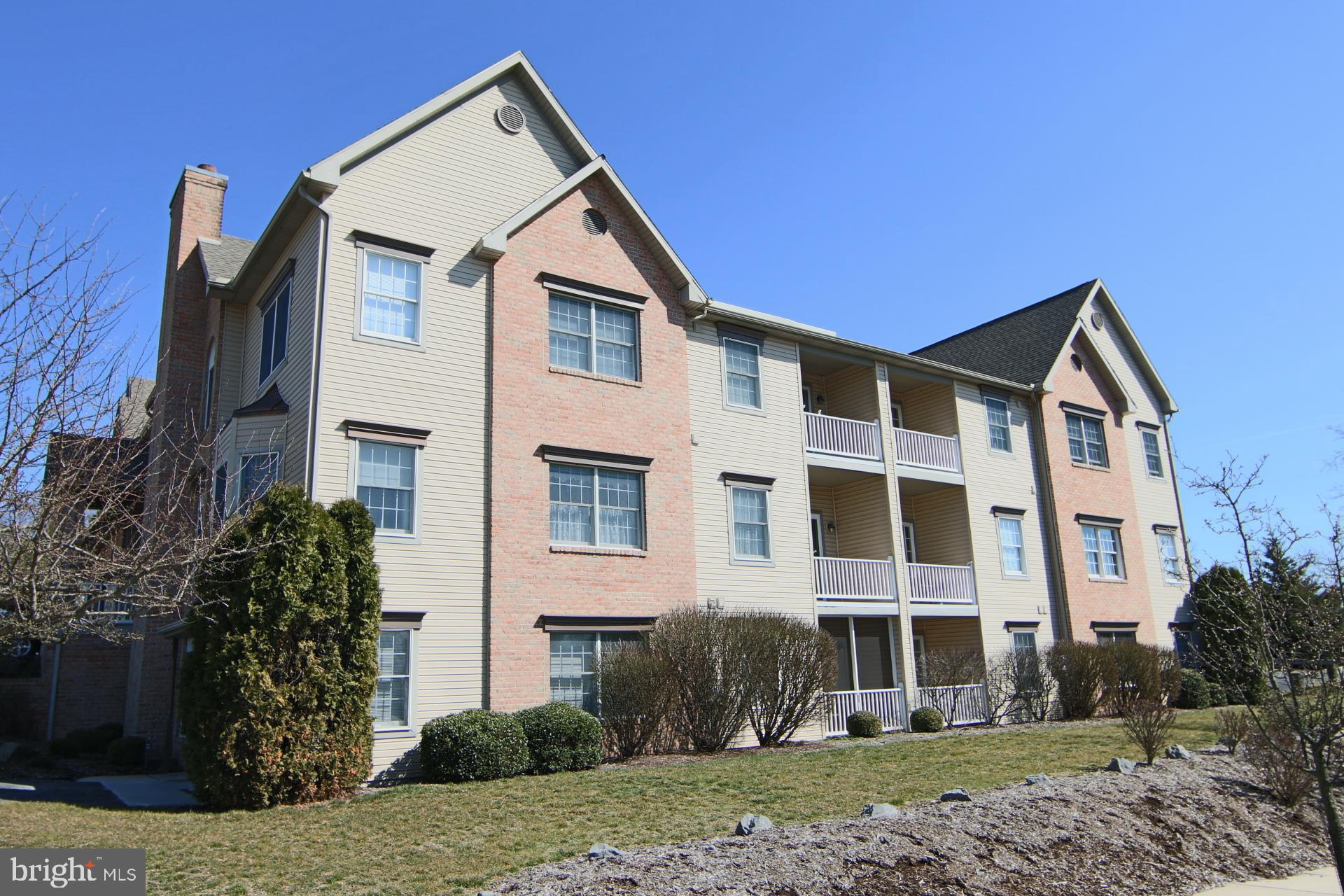4501 Deer Path Road Harrisburg, PA 17110 - Photo 3 of 36 Gallery Image 3
