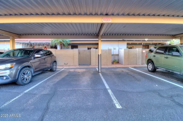 $318,000 | 6262 East Brown Road, Unit 71, Mesa, AZ 85205