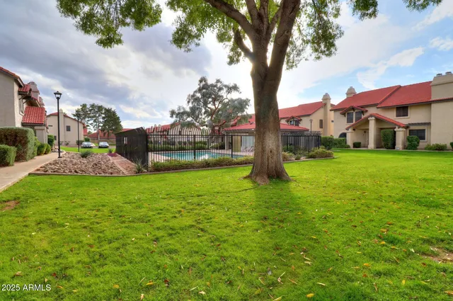 $318,000 | 6262 East Brown Road, Unit 71, Mesa, AZ 85205