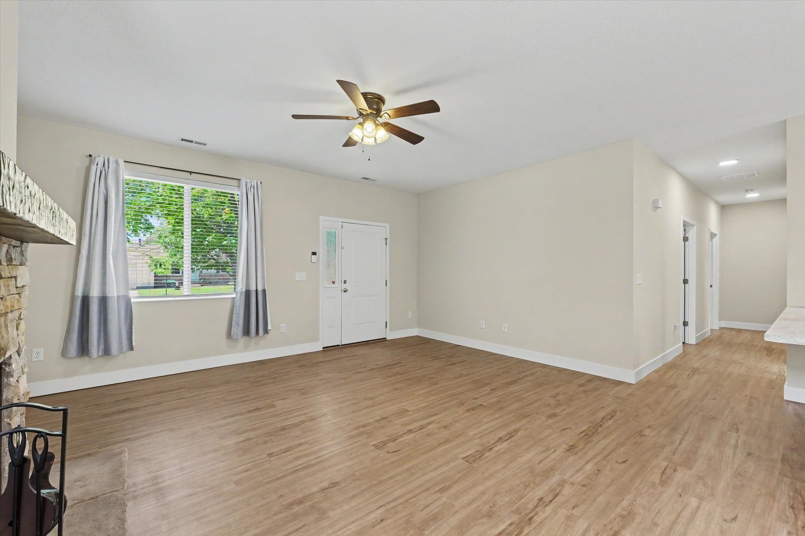 2014 Winchester Drive Champaign, IL 61821 - Photo 7 of 32