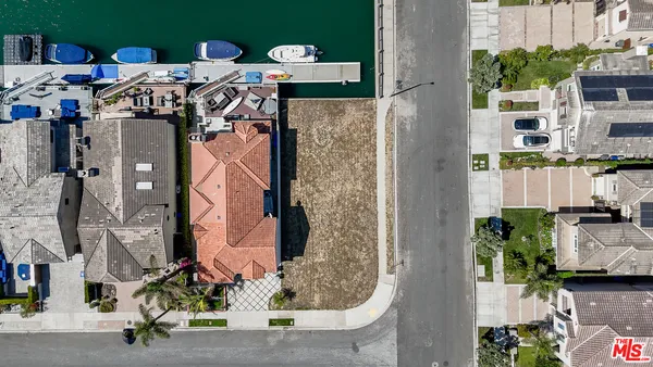 $995,000 | 2001 Peninsula Road, Oxnard, CA 93035