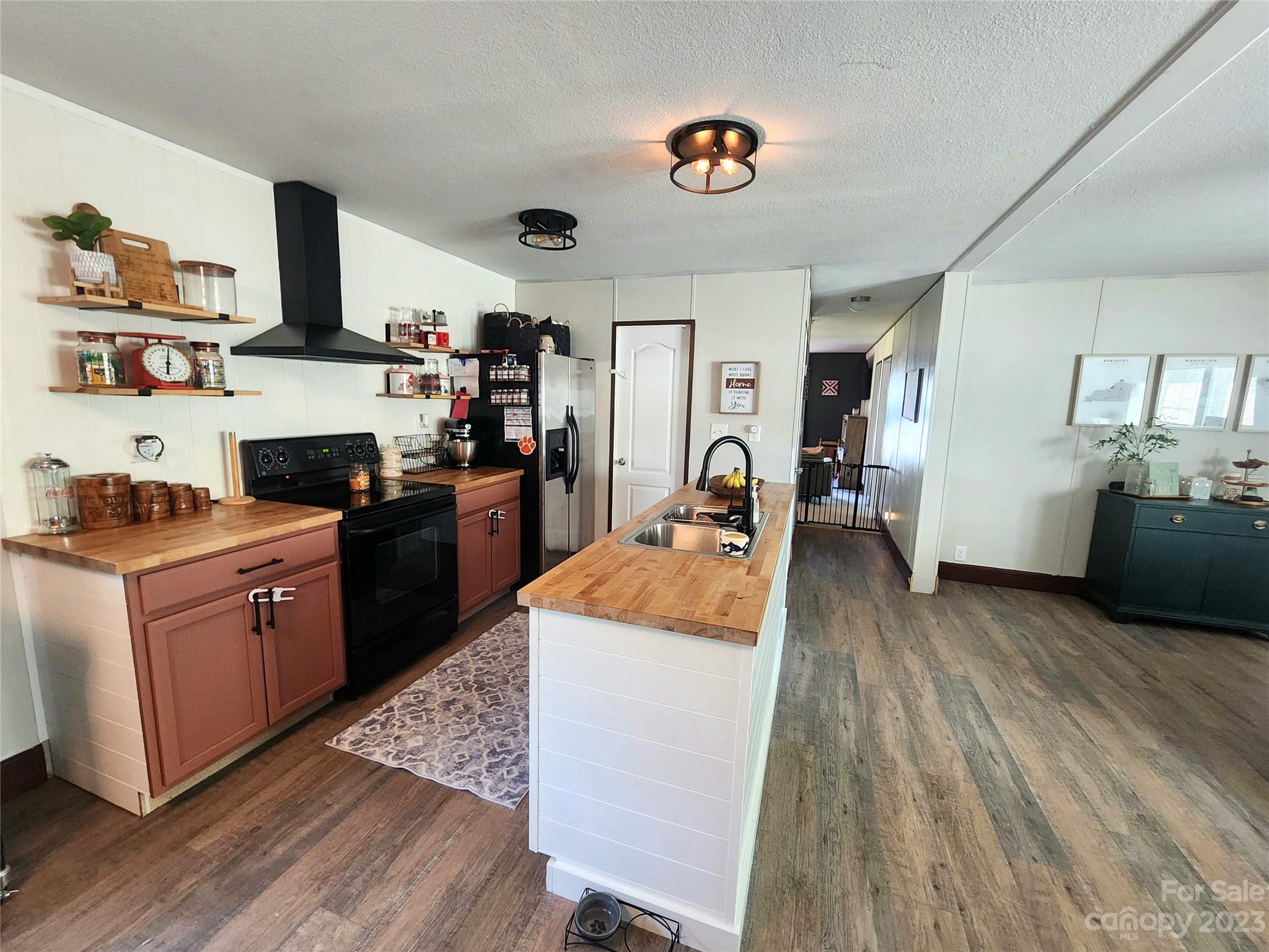 73 Persimmon Road Great Falls, SC 29055 - Photo 8 of 32 Gallery Image 8