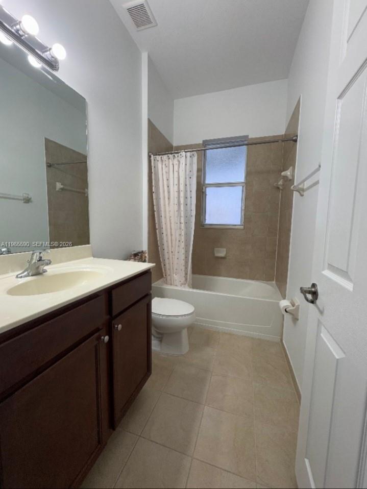 17181 Southwest 91st Street Miami, FL 33196 - Photo 6 of 11