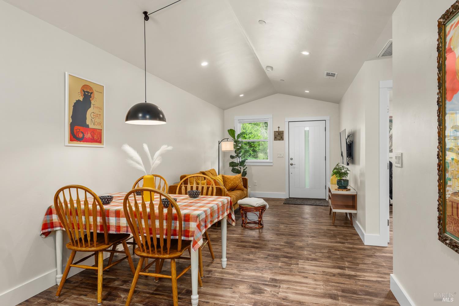 12127 Mead Road Middletown, CA 95461 - Photo 13 of 36