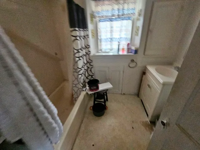 $525,000 | 126 Lakehurst Avenue, Weymouth, MA 02189