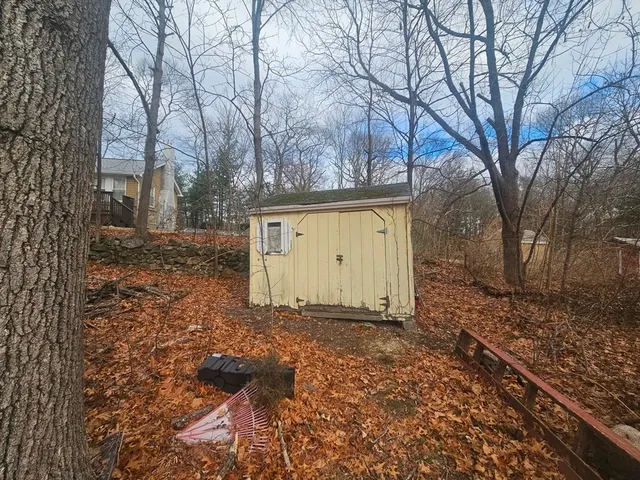 $525,000 | 126 Lakehurst Avenue, Weymouth, MA 02189