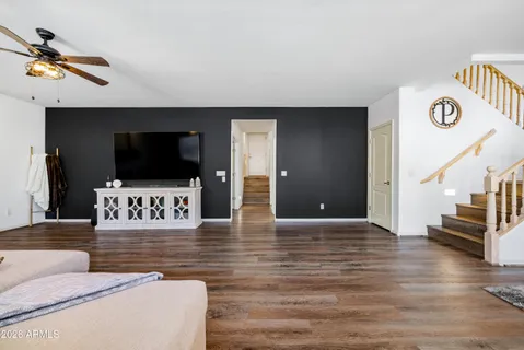 $700,000 | 7042 West Morning Dove Drive, Glendale, AZ 85308