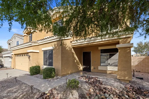 $899,995 | 2538 East Mine Creek Road, Phoenix, AZ 85024