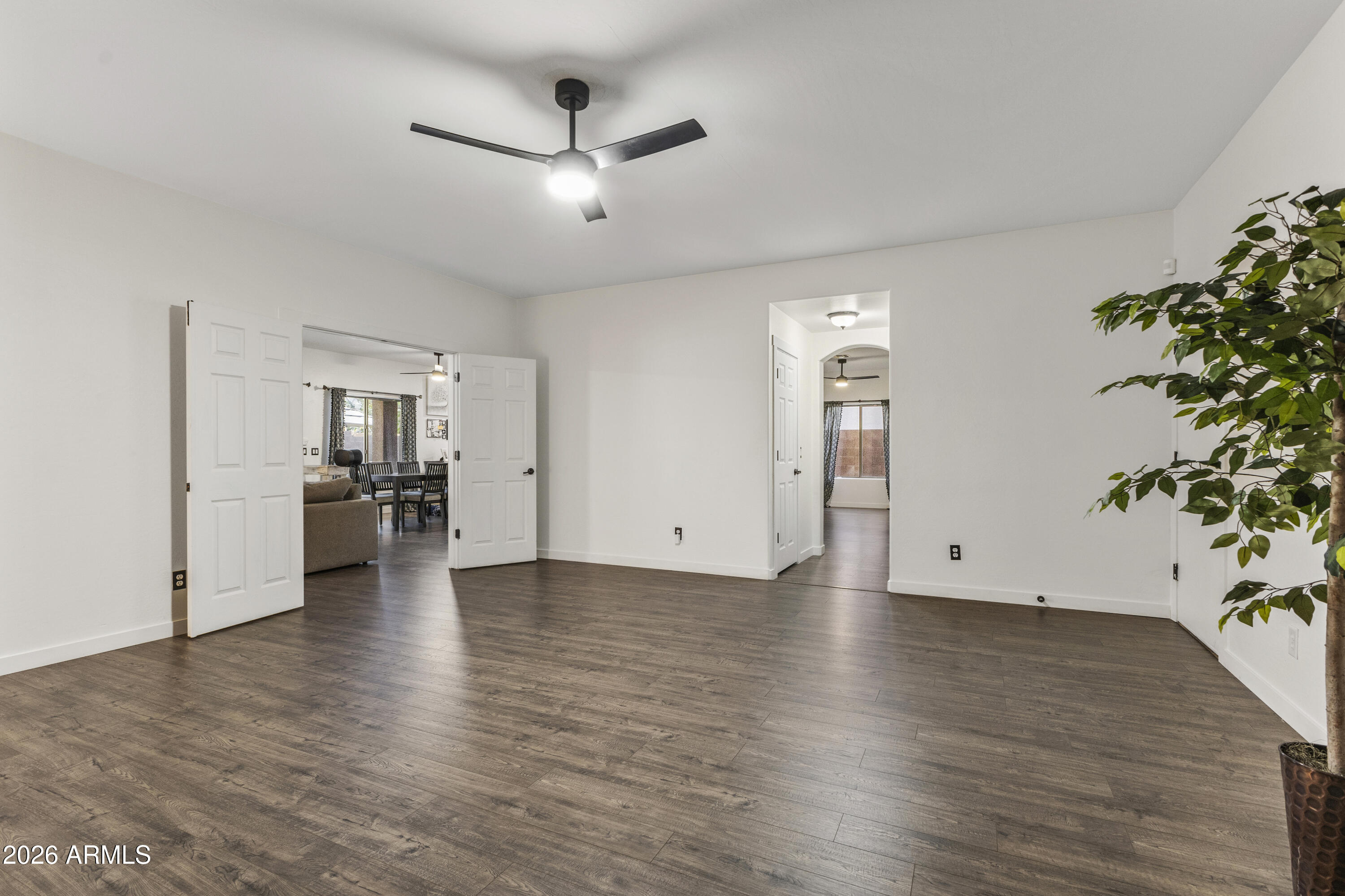 2538 East Mine Creek Road Phoenix, AZ 85024 - Photo 6 of 42 24-print-IMG_2610