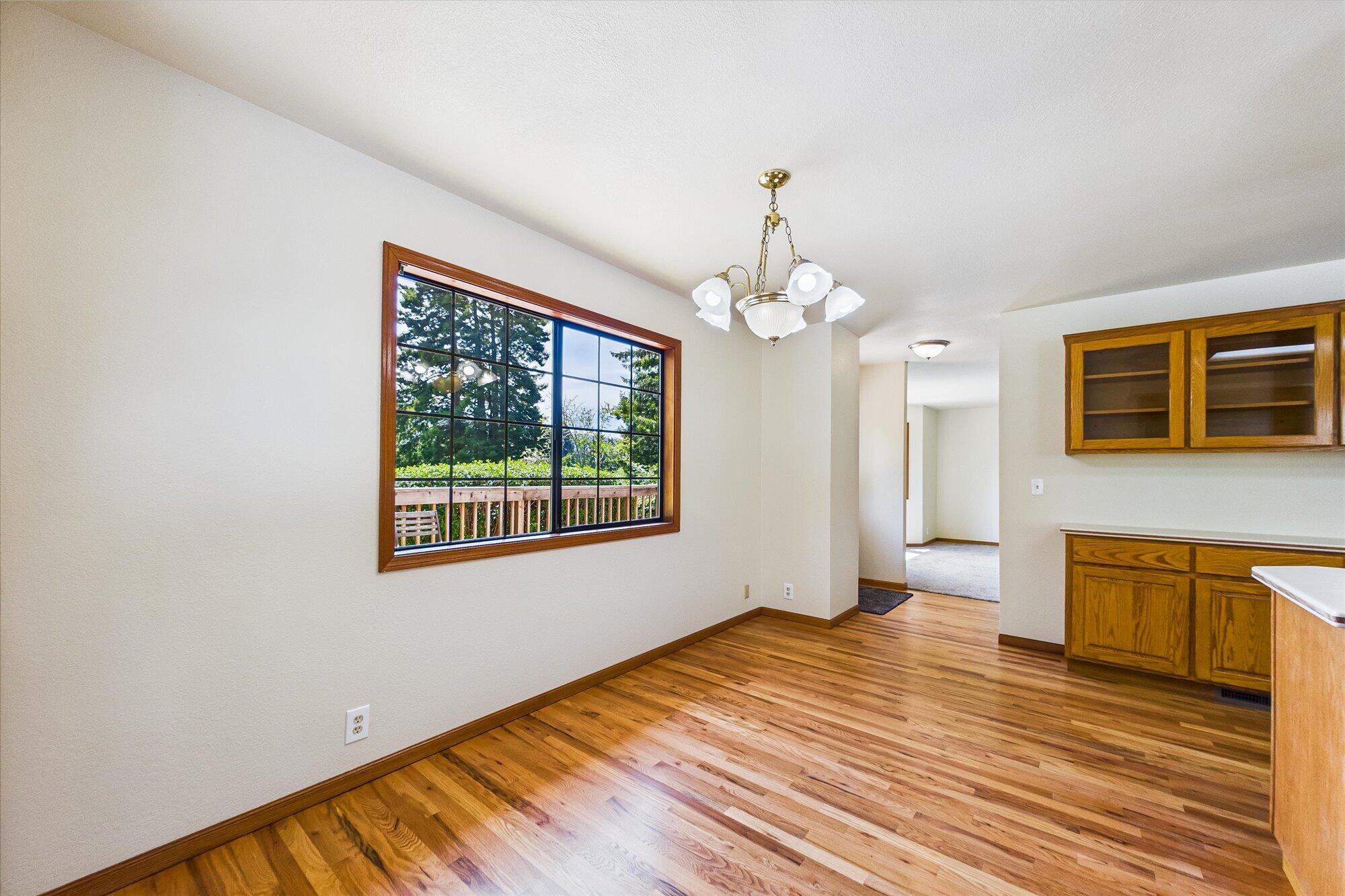 2097 Wrigley Road Eureka, CA 95503 - Photo 13 of 61