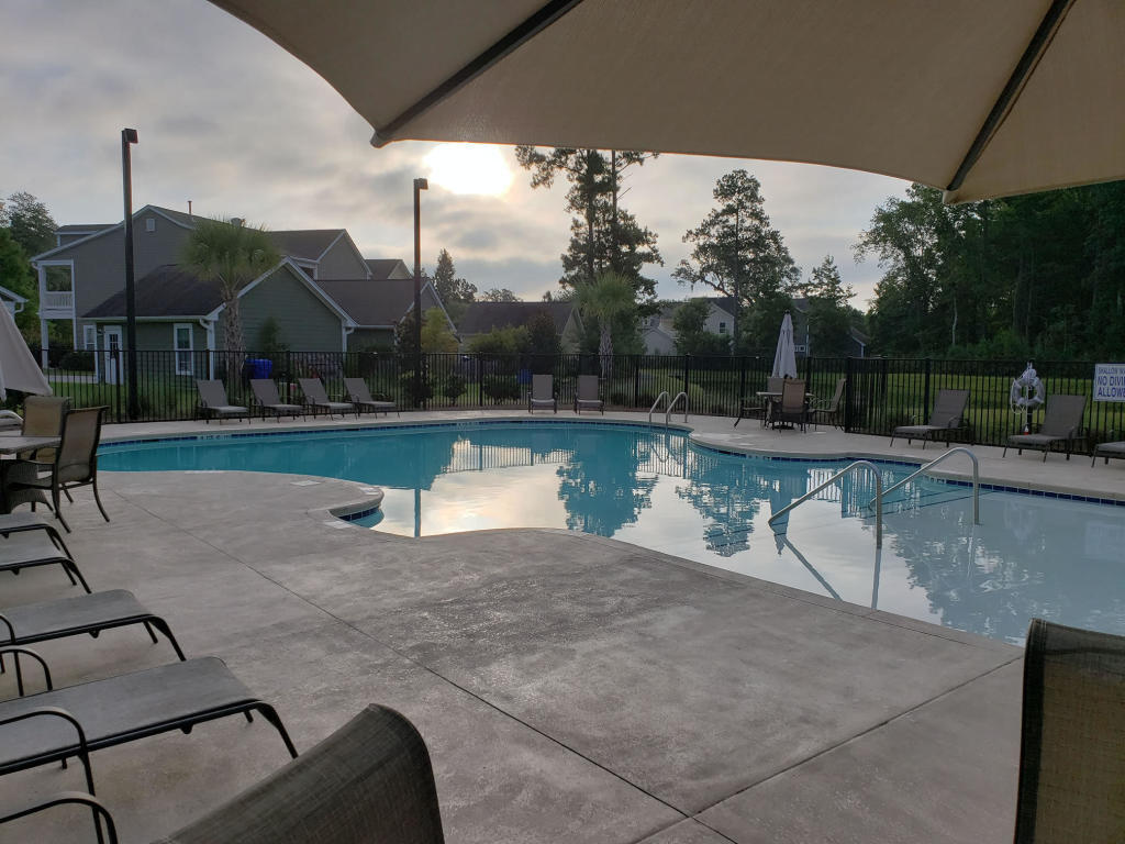 1409 Roustabout Way Charleston, SC 29414 - Photo 28 of 30 Pool