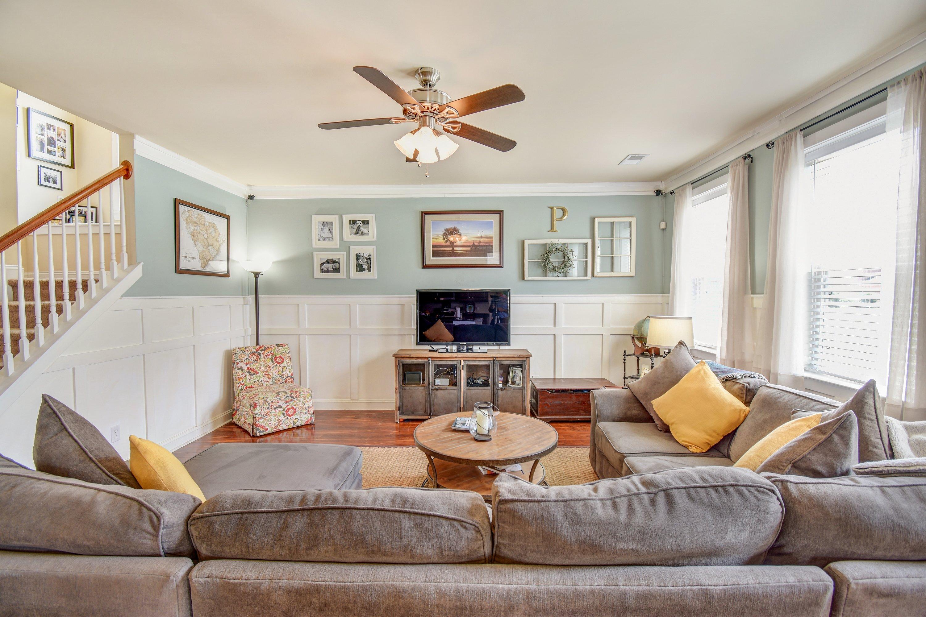 1409 Roustabout Way Charleston, SC 29414 - Photo 6 of 30 Living Room