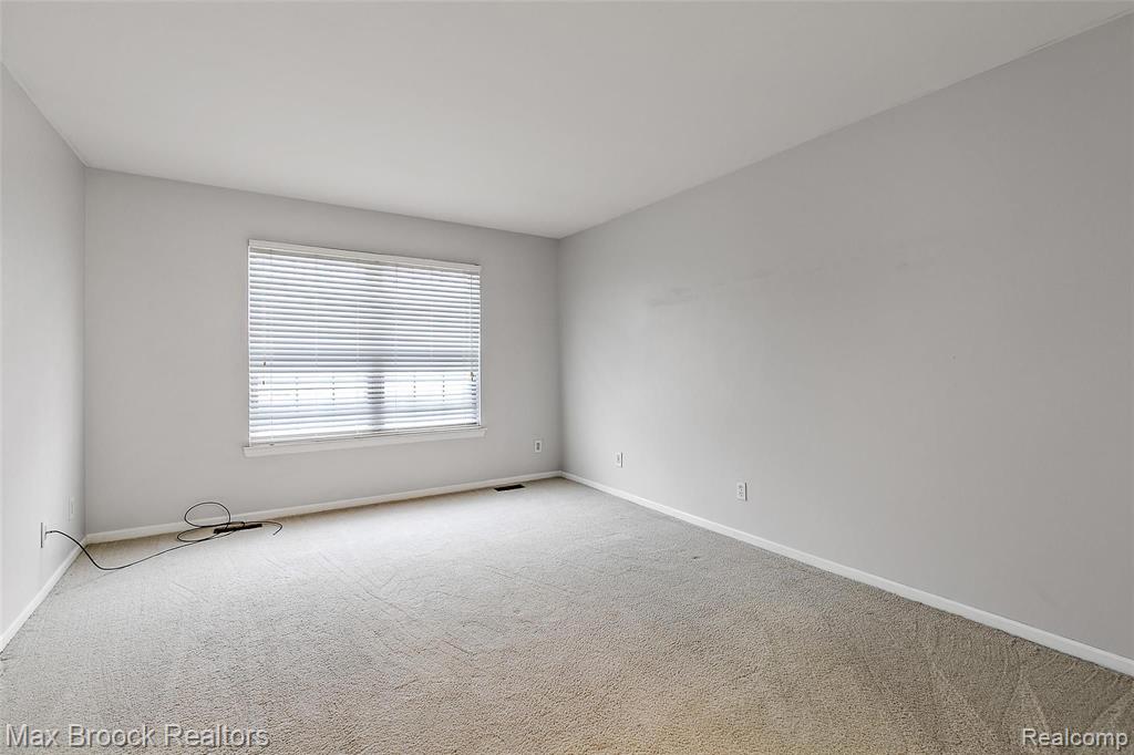 1410 Raliegh Place Troy, MI 48084 - Photo 28 of 32