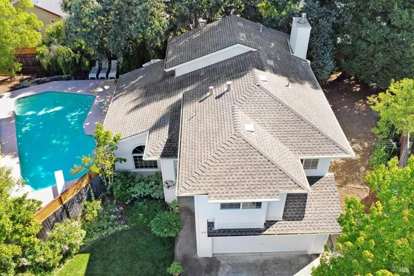$1,390,000 | 510 Mitchell Way, Sonoma, CA 95476