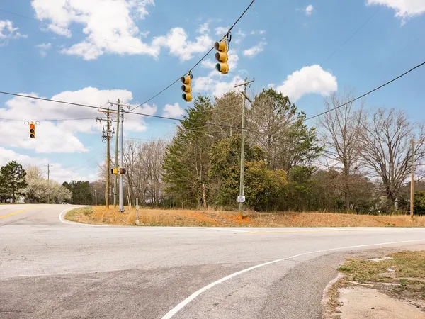 $325,000 | 1891 River Oak Road, Inman, SC 29349
