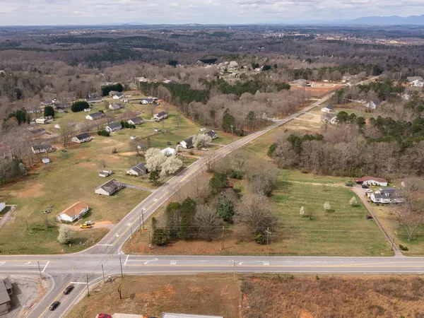 $325,000 | 1891 River Oak Road, Inman, SC 29349