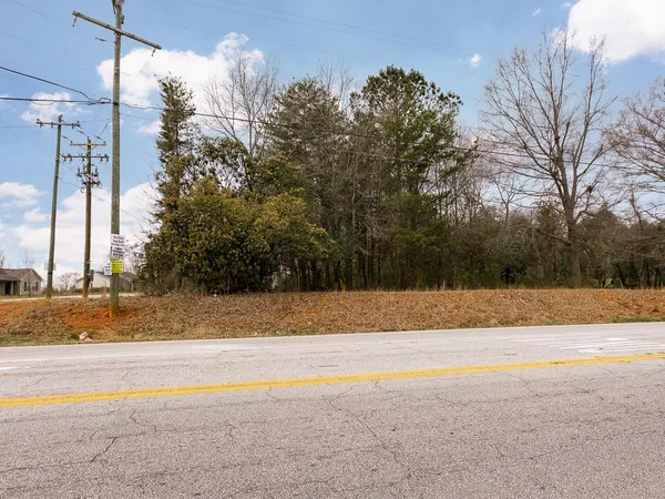 $325,000 | 1891 River Oak Road, Inman, SC 29349