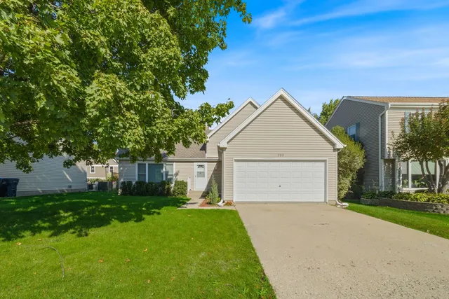 $3,150 | 380 North Walnut Lane, Schaumburg, IL 60107