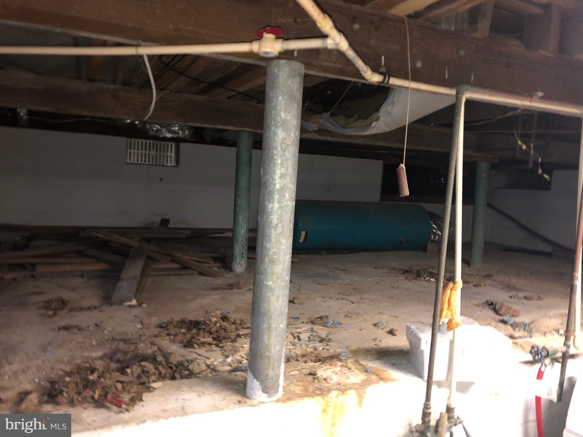 1890 Locust Road Pasadena, MD 21122 - Photo 19 of 23