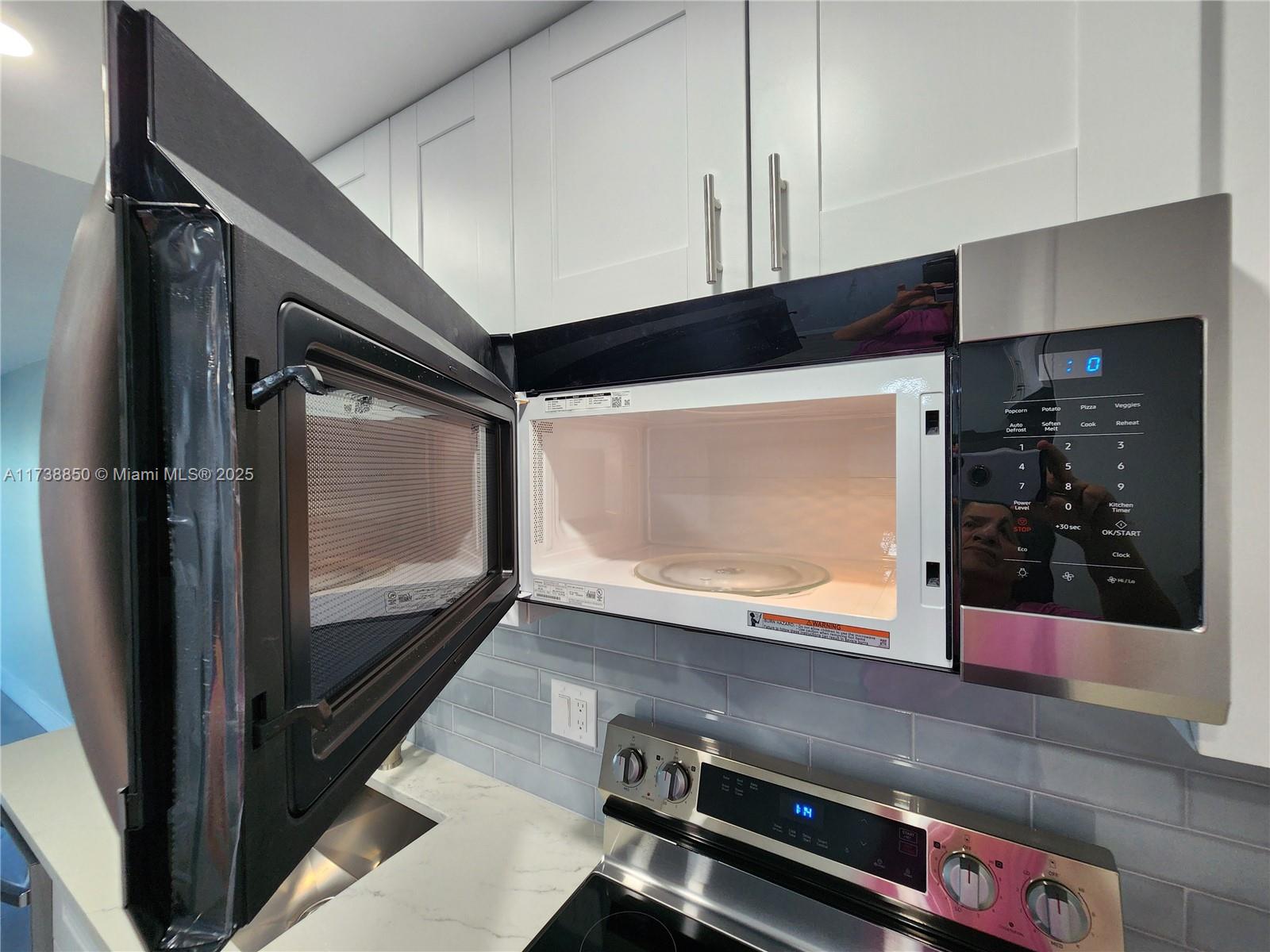 3004 Northeast 5th Terrace, Unit 214C Wilton Manors, FL 33334 - Photo 19 of 99