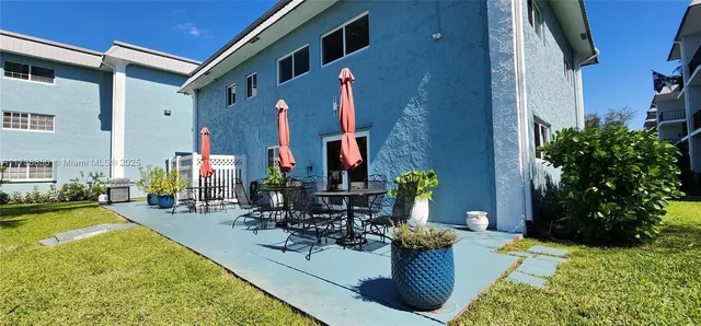 $235,000 | 3004 Northeast 5th Terrace, Unit 214C, Wilton Manors, FL 33334