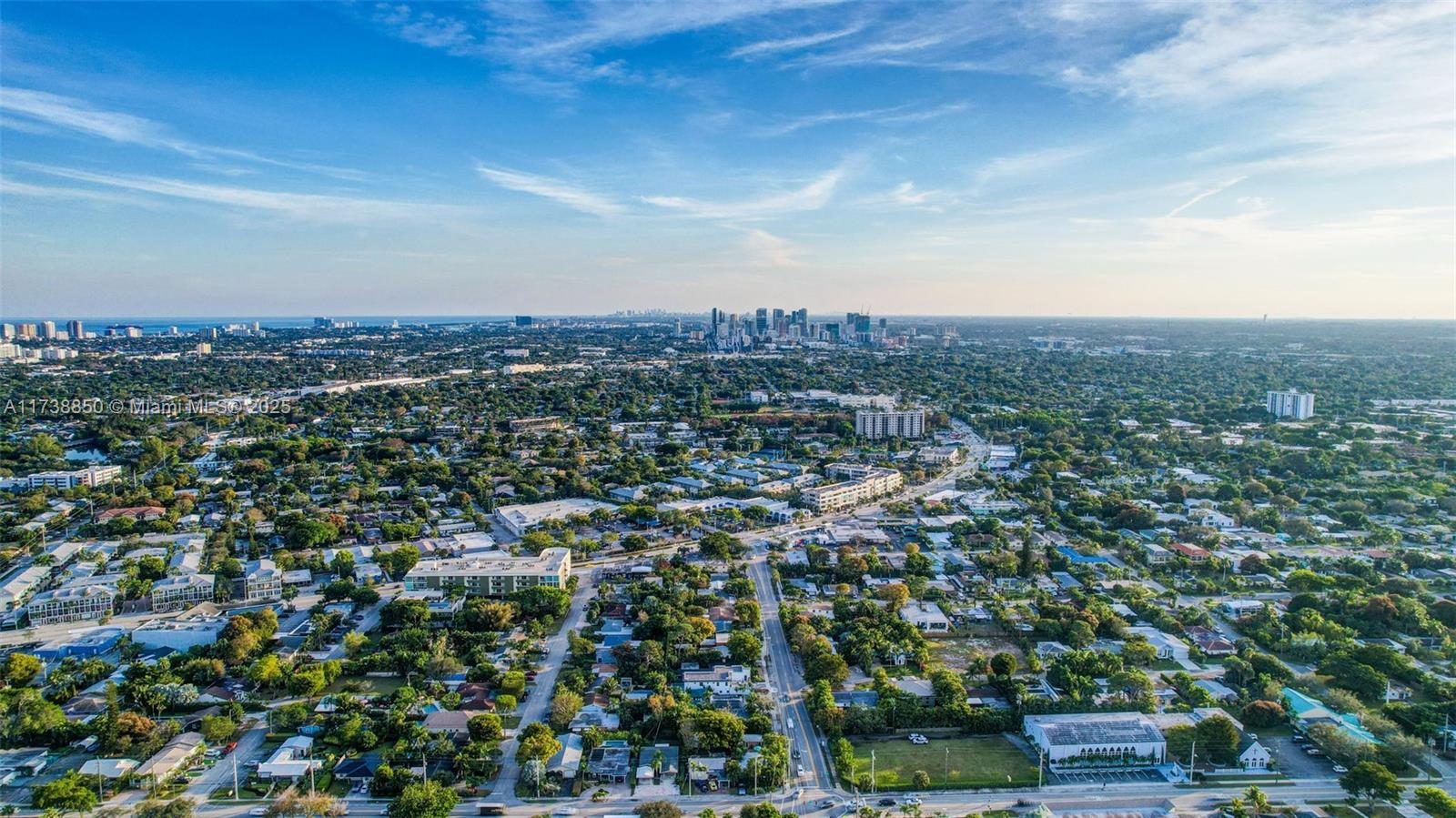 3004 Northeast 5th Terrace, Unit 214C Wilton Manors, FL 33334 - Photo 90 of 99 an aerial view of multiple house