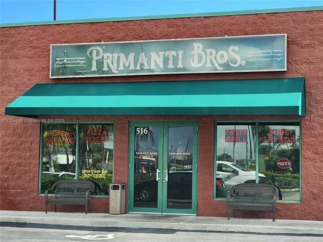 $235,000 | 3004 Northeast 5th Terrace, Unit 214C, Wilton Manors, FL 33334