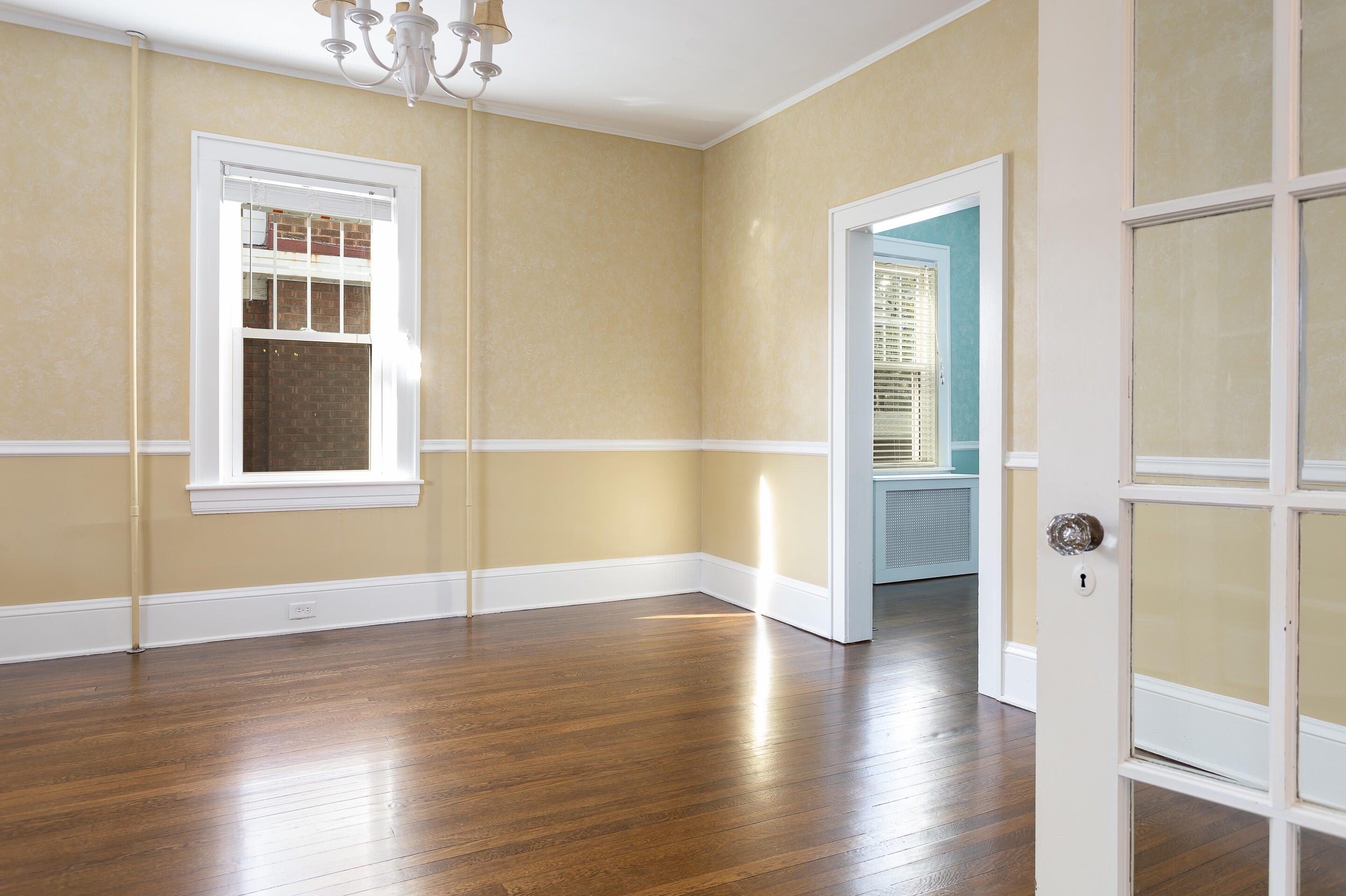 1851 Arlington Road Southwest Roanoke, VA 24015 - Photo 2 of 36 11_1851_Arlington_Rd11_mls