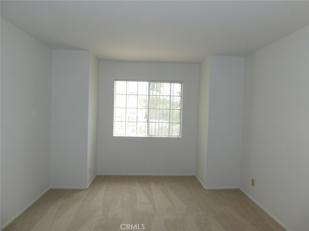 9 Corriente Irvine, CA 92614 - Photo 16 of 29