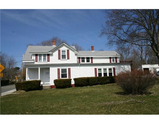 3 New Meadow Road Barrington, RI 02806 - Photo 1 of 12 Exterior Front.