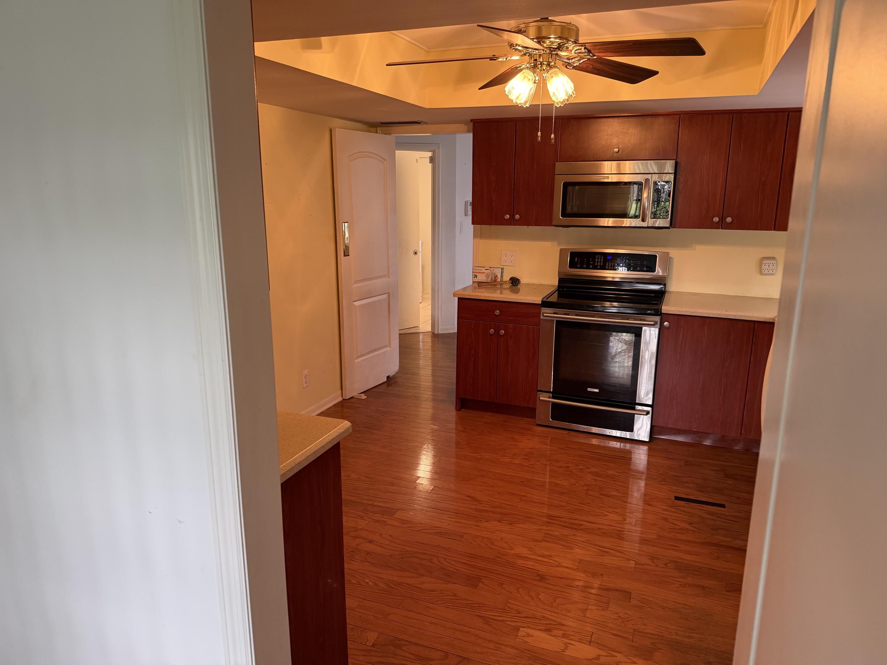 10522 Greenbriar Court Boca Raton, FL 33498 - Photo 8 of 26 IMG_9533