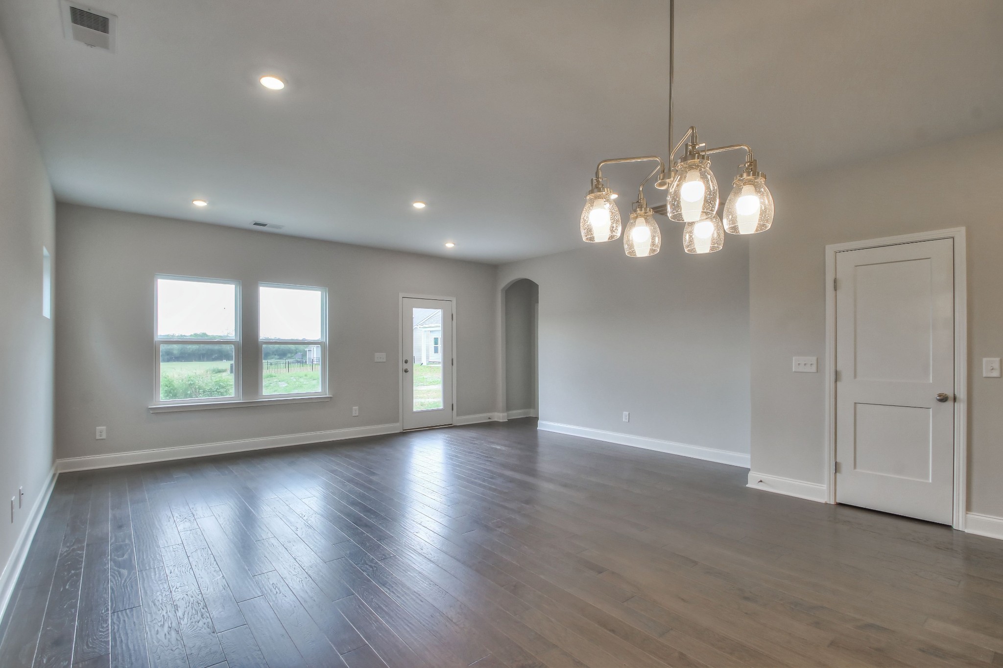 133 Finnley Road Gallatin, TN 37066 - Photo 8 of 21 Gallery Image 8