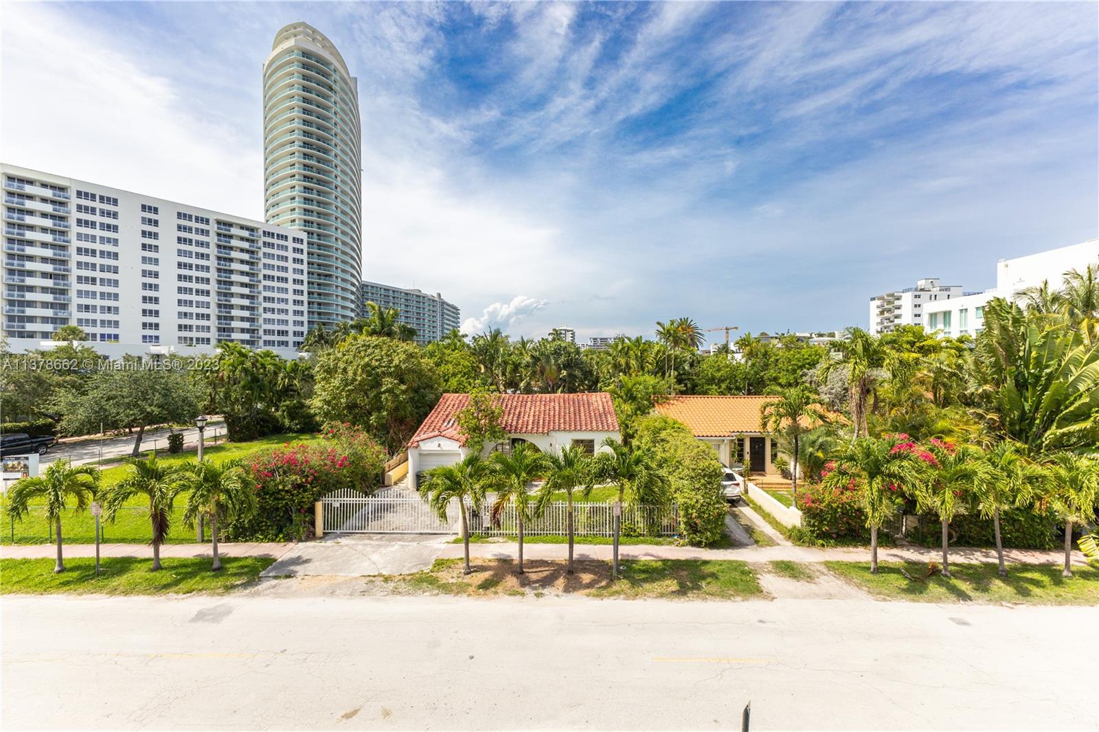1401 Bay Road, Unit 313 Miami Beach, FL 33139 - Photo 32 of 34 Gallery Image 32