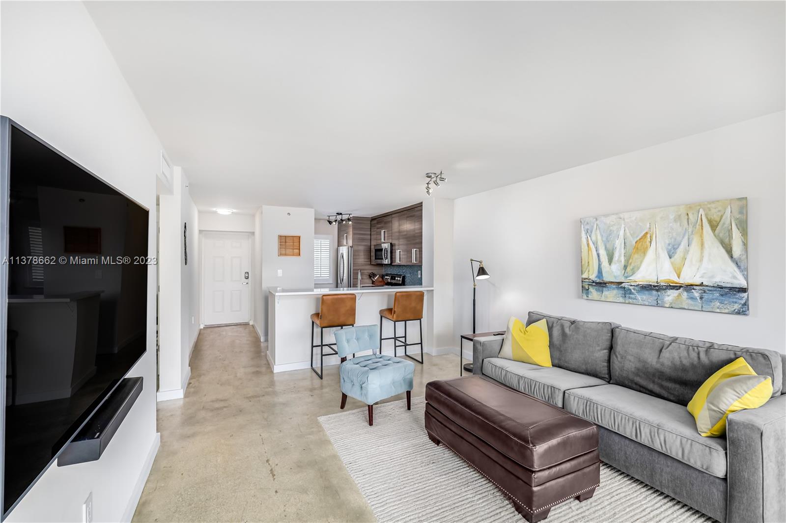 1401 Bay Road, Unit 313 Miami Beach, FL 33139 - Photo 10 of 34 Gallery Image 10