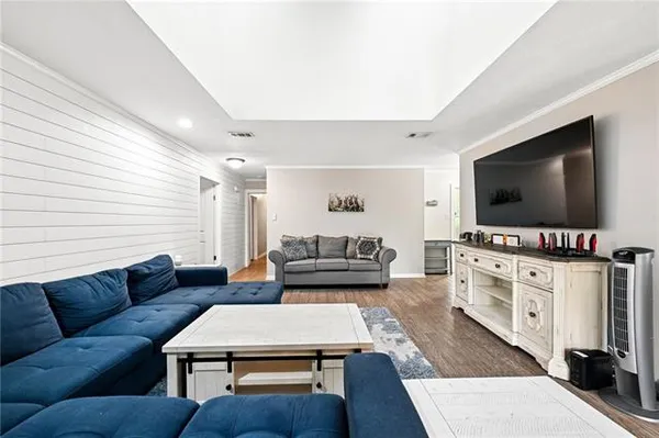 $525,000 | 230 Oak Lane, Mandeville, LA 70448