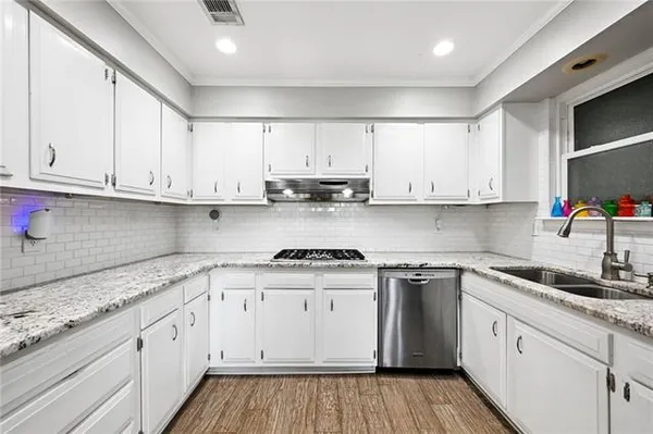 $525,000 | 230 Oak Lane, Mandeville, LA 70448