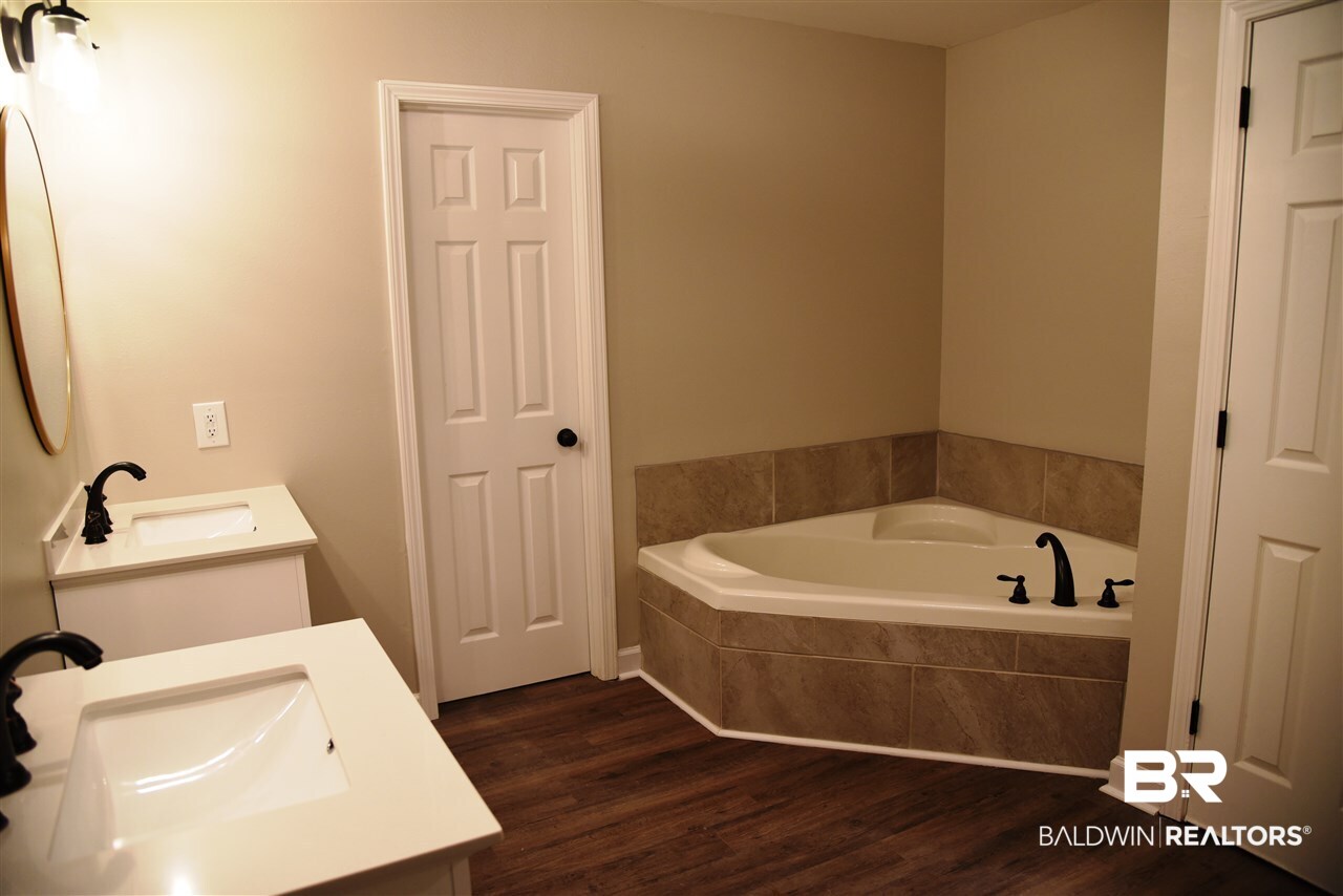 5065 Sweetbriar Lane Eight Mile, AL 36613 - Photo 16 of 29