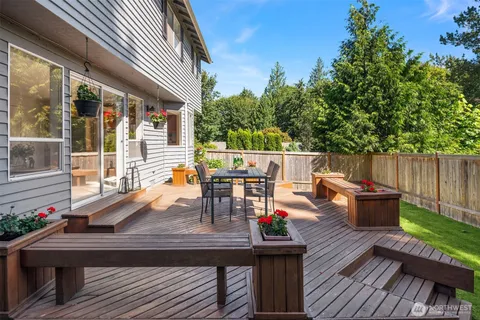 $1,285,000 | 4230 205th Place Northeast, Sammamish, WA 98074