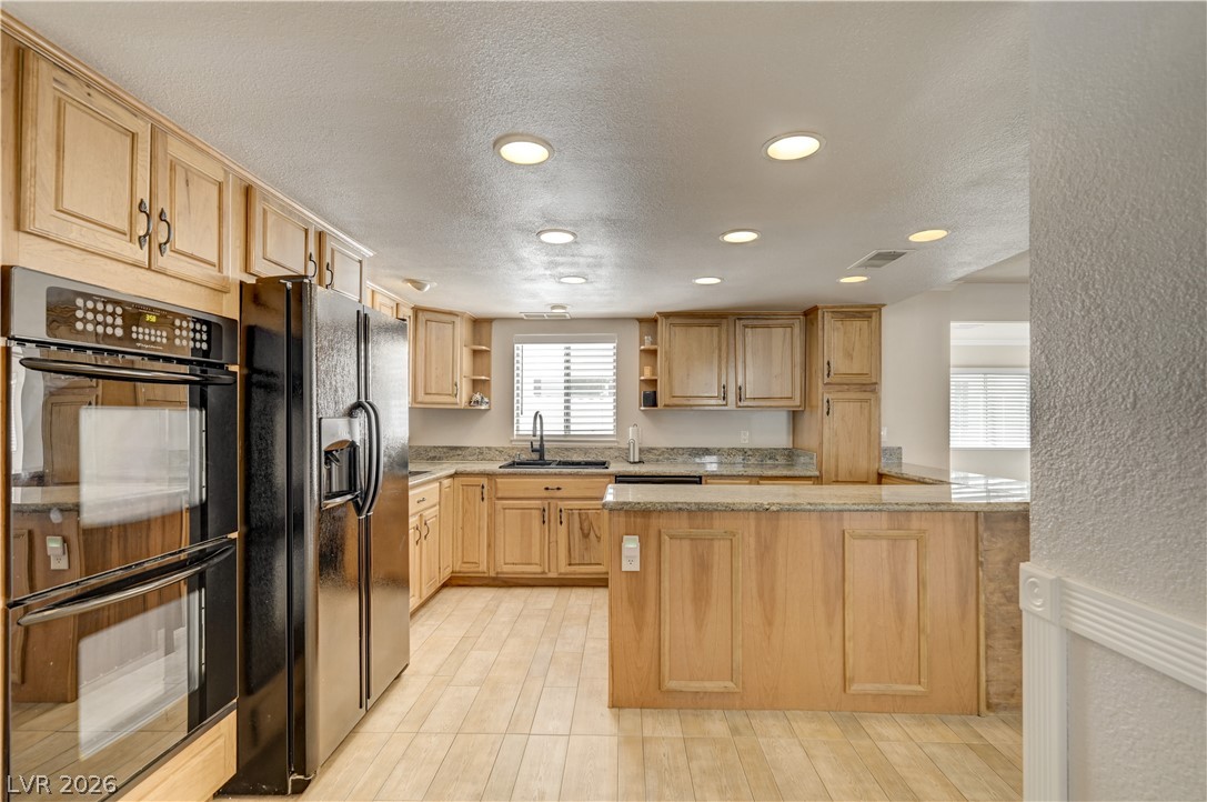 3015 El Camino Road Las Vegas, NV 89146 - Photo 13 of 79