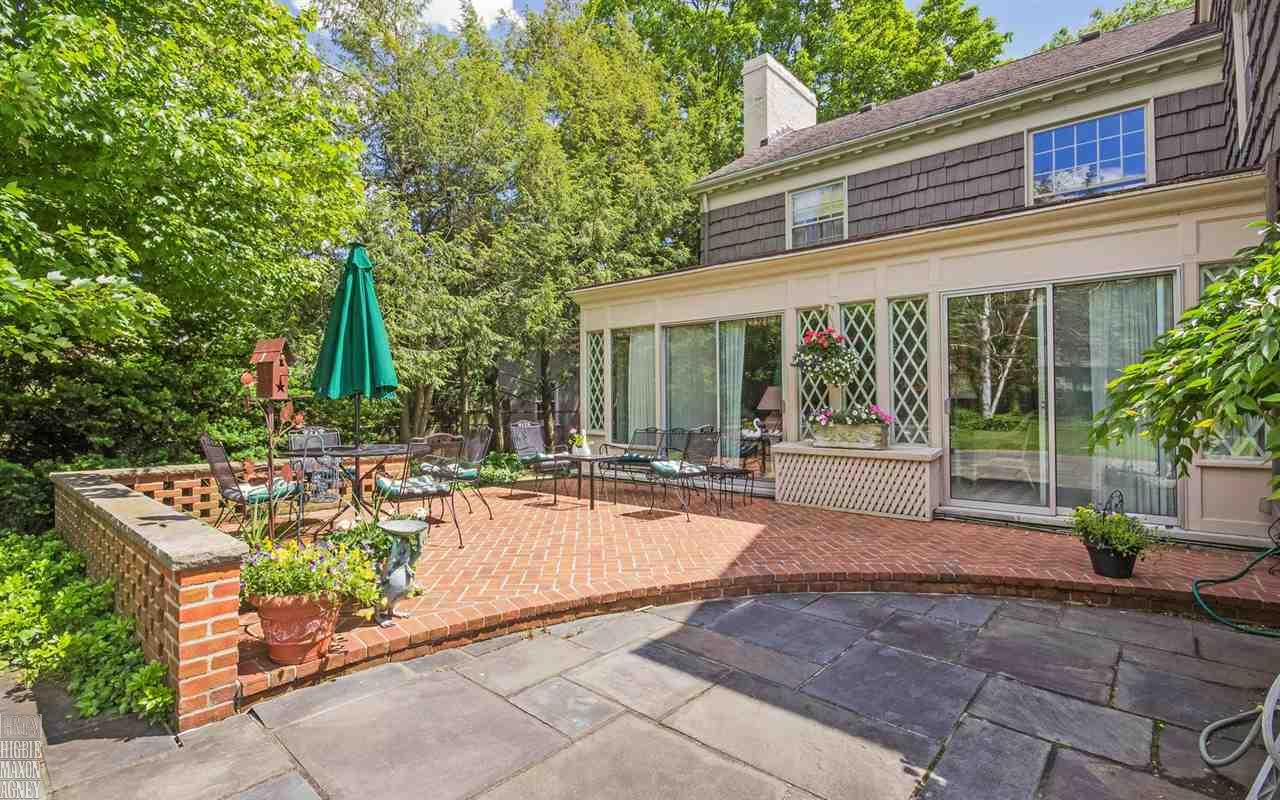 86 Renaud Road Grosse Pointe Shores, MI 48236 - Photo 35 of 38