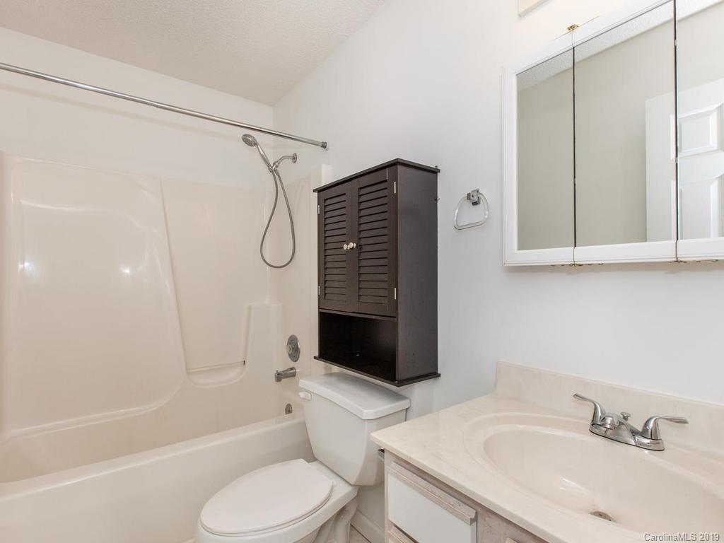 6 Azalea Road, Unit B Arden, NC 28704 - Photo 12 of 21 Gallery Image 12
