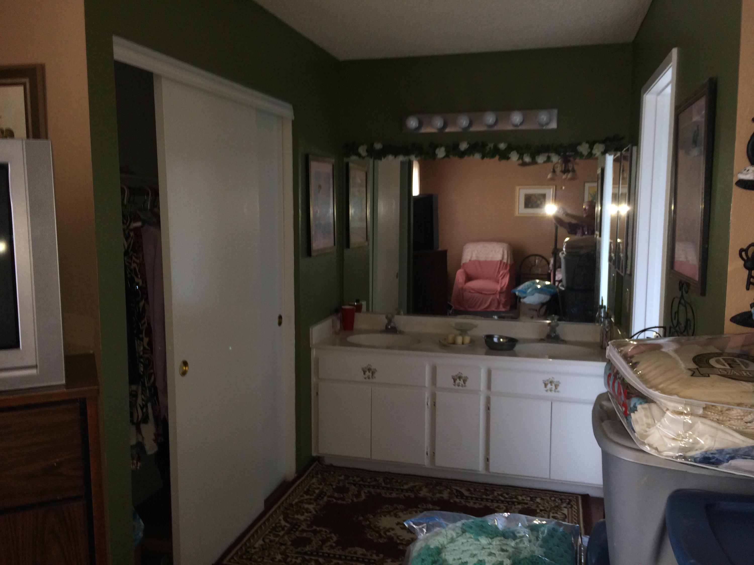 40304 Ridgemist Street Palmdale, CA 93591 - Photo 5 of 24 DRESSING 1