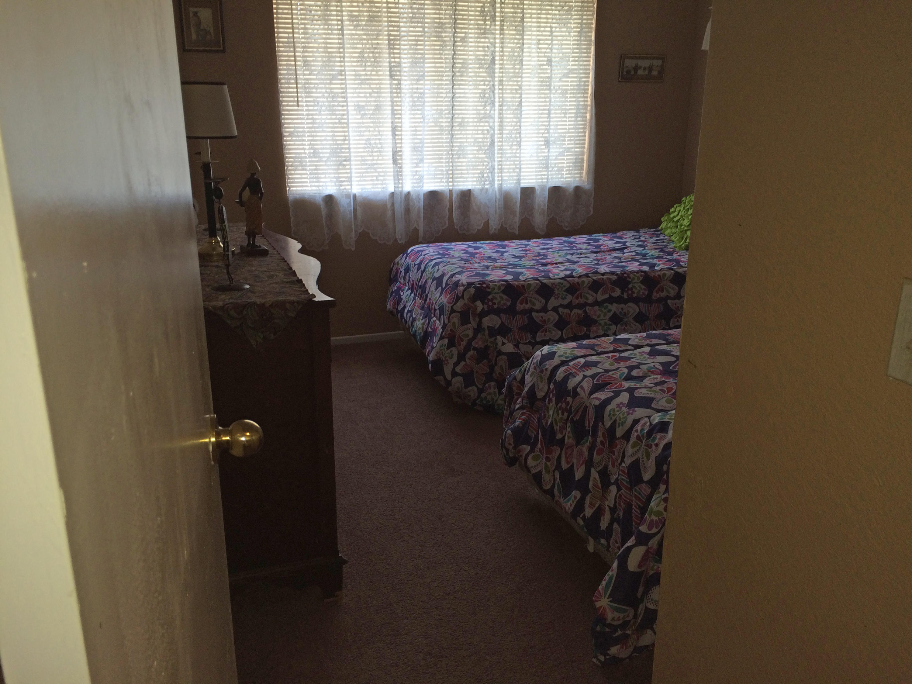 40304 Ridgemist Street Palmdale, CA 93591 - Photo 10 of 24 FRT BR 1