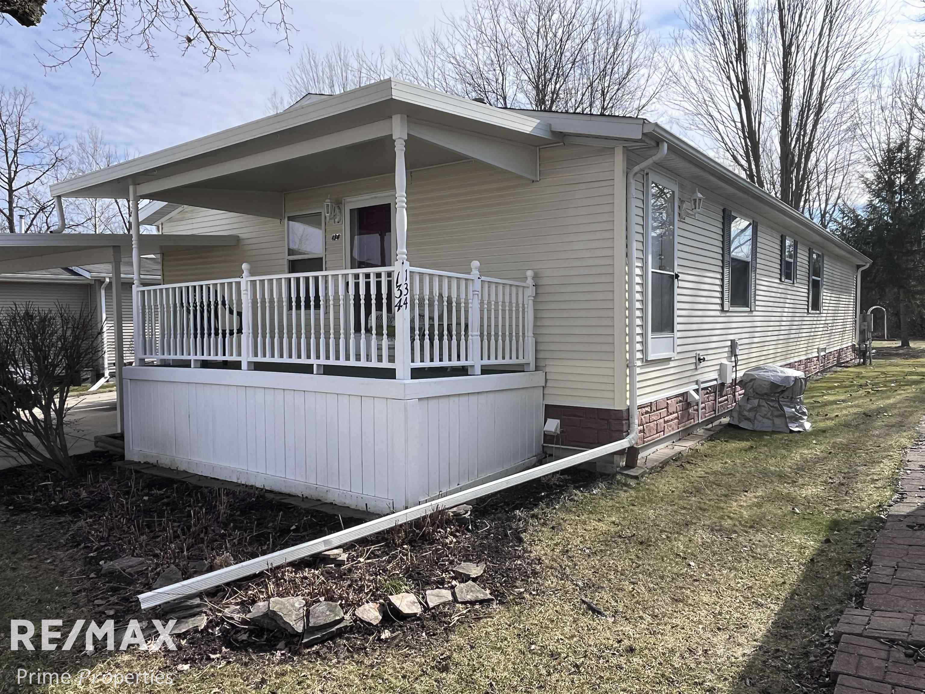 134 Apollo Avenue Flushing, MI 48433 - Photo 1 of 26