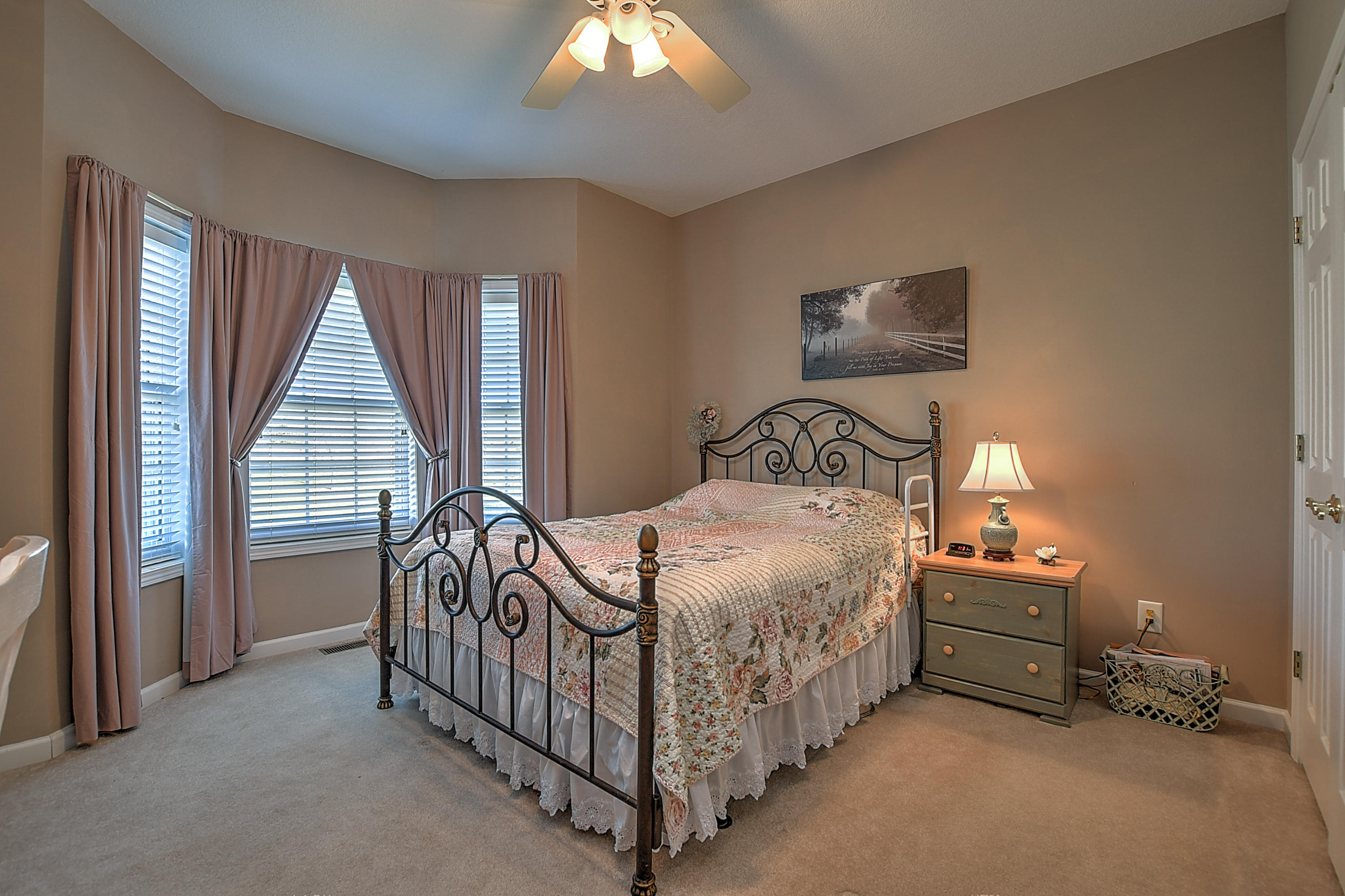 321 East Ridges Drive Chuckey, TN 37641 - Photo 23 of 57 321 E Ridges Dr_-22