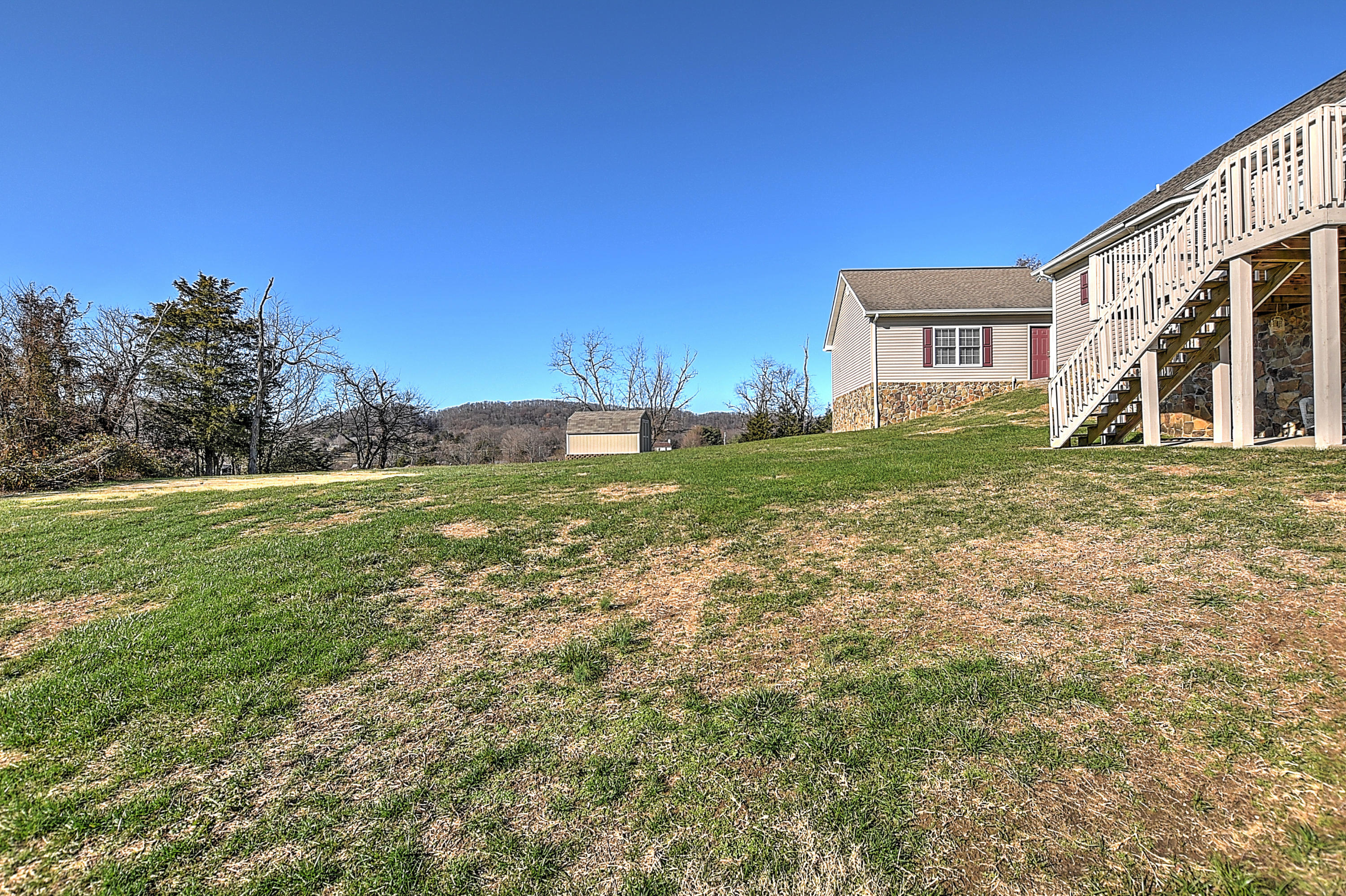 321 East Ridges Drive Chuckey, TN 37641 - Photo 44 of 57 321 E Ridges Dr_-50