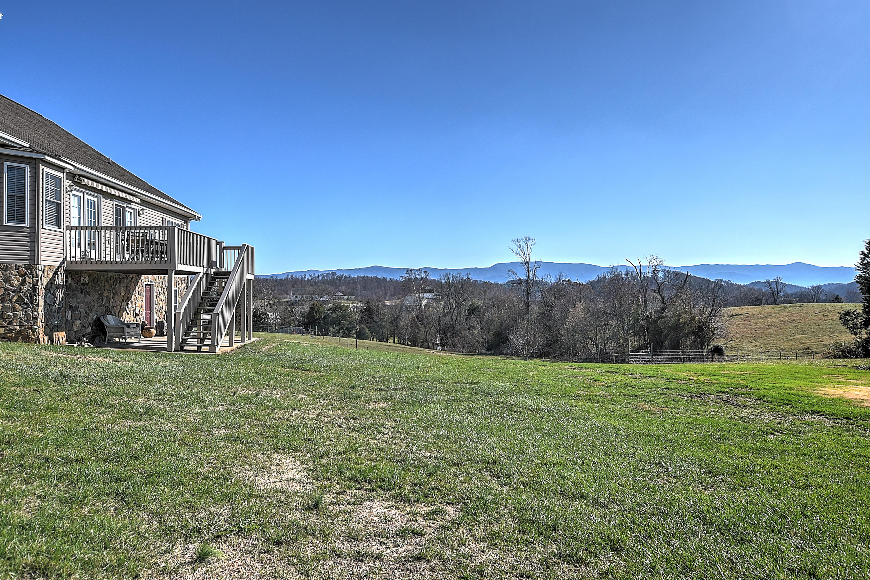 321 East Ridges Drive Chuckey, TN 37641 - Photo 49 of 57 321 E Ridges Dr_-55