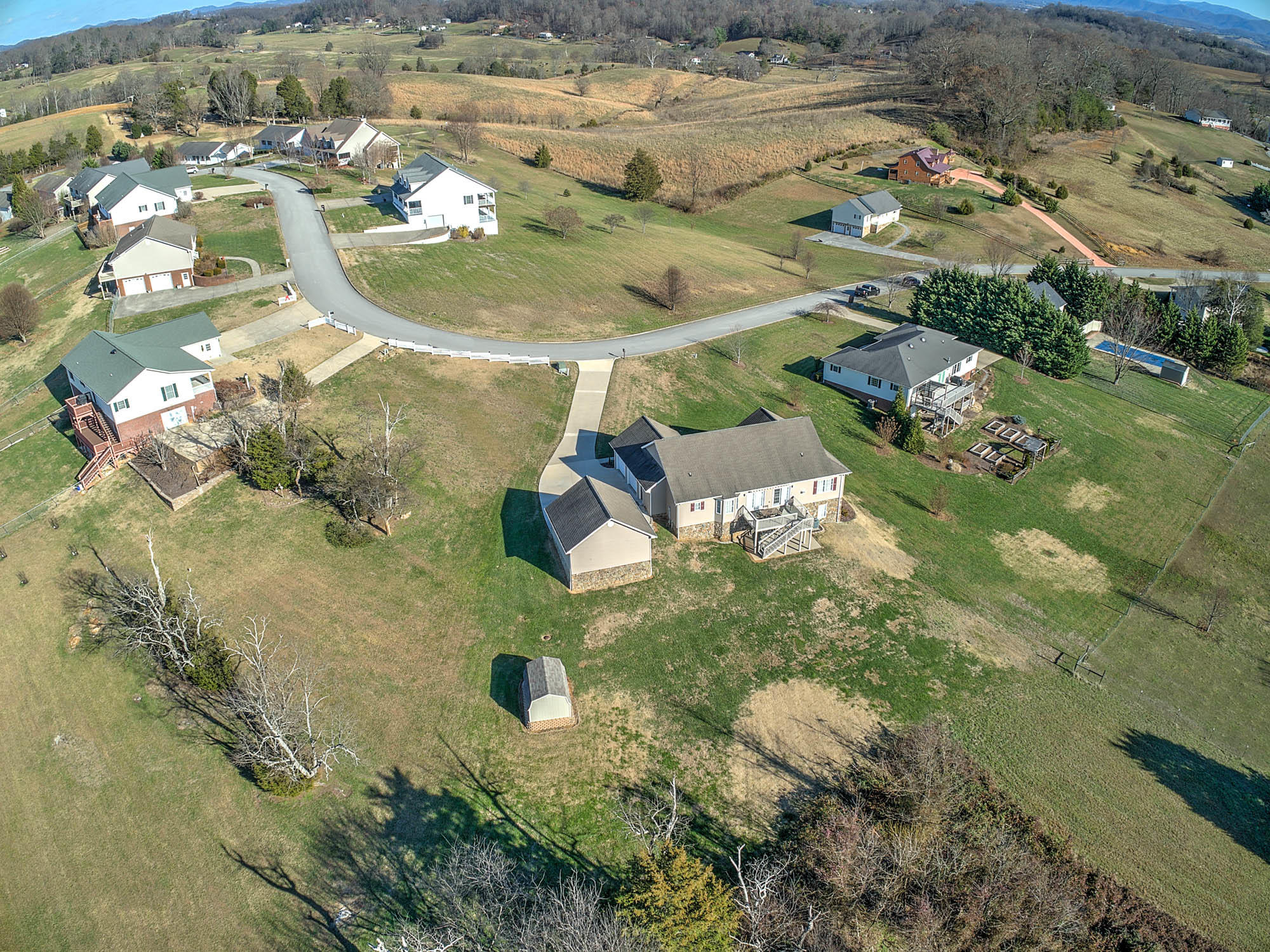 321 East Ridges Drive Chuckey, TN 37641 - Photo 55 of 57 321 E Ridges Dr-8