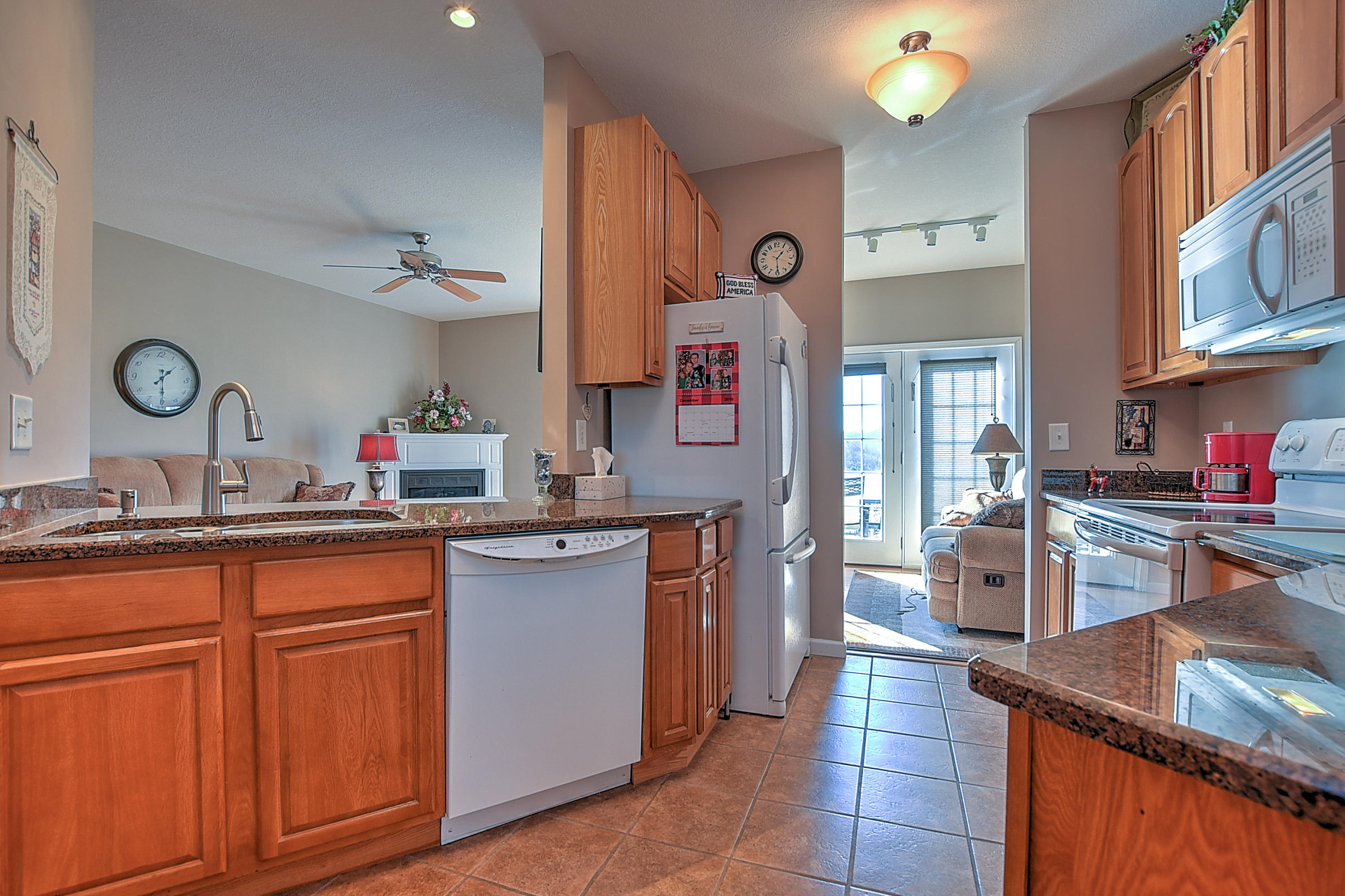 321 East Ridges Drive Chuckey, TN 37641 - Photo 10 of 57 321 E Ridges Dr_-16
