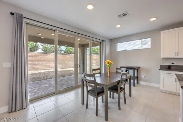 $550,000 | 6935 Desert Finch Lane, North Las Vegas, NV 89084